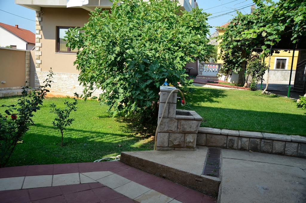 Apartments Leo Trebinje Zimmer foto
